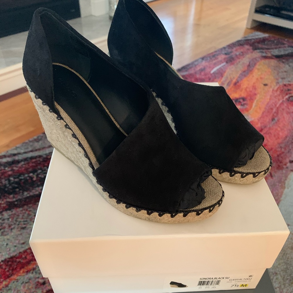 Vince Sonora Wedge - 7.5 (Sold Out Everywhere)